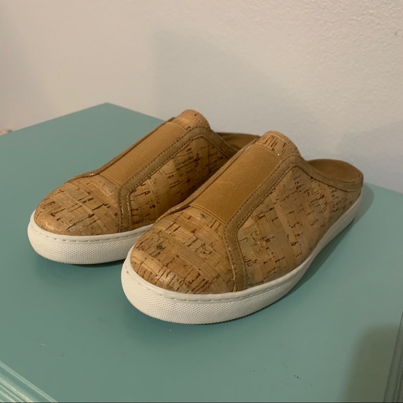 NWOT Trask Lindy Mule Sneaker - Picture 5 of 10